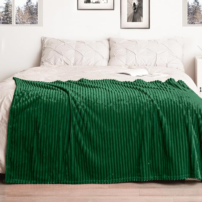 Vessia Flannel Fleece Throw Blanket for Couch, Sofa, Bed, 300GSM 50x70inch Striped Dark Green Blanket for Adults and Kids, Super Soft Warm Cozy Lightweight Ribbed Throw for All-Season