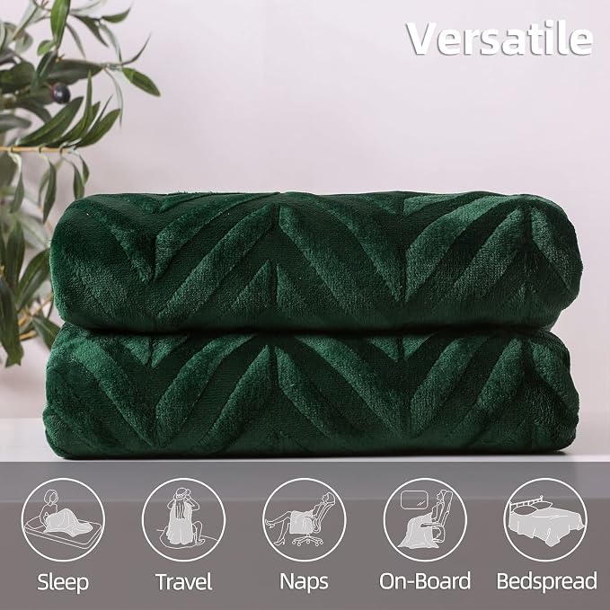 Whale Flotilla Flannel Fleece Fall Bed Blanket Queen Size, Emerald Green | Lightweight Breathable Soft Bedspread, Plush Fluffy Coverlet Chevron Design Decorative Blanket for Home Life, 90x90 Inch