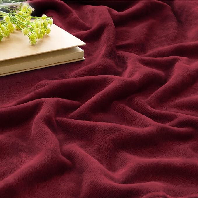 BEDELITE Fleece Blanket Soft Plush Twin Size Blanket Burgundy 60"x80" | Ultra Soft Fleece, Plush Microfiber, Lightweight Warmth, All Season Comfort, Fade Resistant, Machine Washable, Couch Sofa Bed