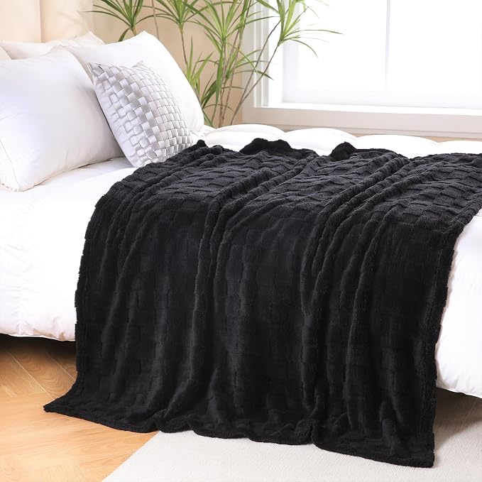 Black Fleece Throw Blanket 60”×80”Checkered Design for Couch Sofa | Super Soft Cozy Plush Microfiber 3D Square Pattern Flannel Blanket for Bed Lightweight for Adults,Women
