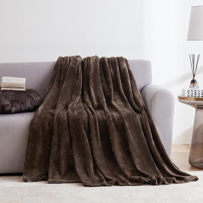 Hansleep Full Brown Fleece Blanket, Soft Flannel Bed Blanket | Fuzzy Cozy Blanket 84x90 Inches, Multi-use for Bed, Sofa, Couch, Travel, Camping, All Season Warm Lightweight Cover