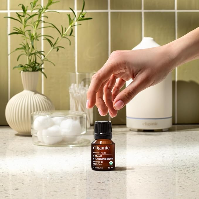 Cliganic Organic Frankincense Essential Oil - 100% Pure Natural for Aromatherapy Diffuser | Non-GMO Verified
