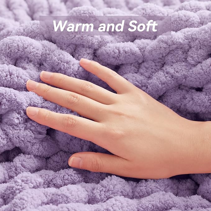 Negwoo Chunky Knit Throw Blanket, Knitted Throw Chenille Yarn, 30"*40" | Soft Thick Cable Knitted Blankets, Handmade Big Thick Blanket,Machine Washable Cute Comfy Blanket for Home Decor,Light purple