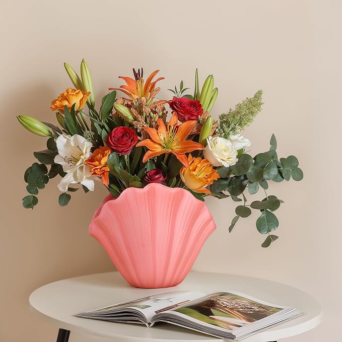 Shell-Shaped Vase for Living Room Decor, Ceramic Vases for Modern Home Decor, Unique Vase for Farmhouse Decor, Aesthetic Room Decor, Nordic Decor, Shelf Decor, Centerpiece Table Decor (Pink)