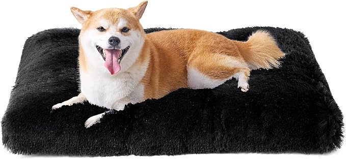 EHEYCIGA Fluffy Dog Crate Bed for Large Dogs, Plush Faux Fur Pad, Black | Calming Anti Anxiety Large Dog Crate Bed, Washable Soft Warm Mat with Non-Slip Bottom