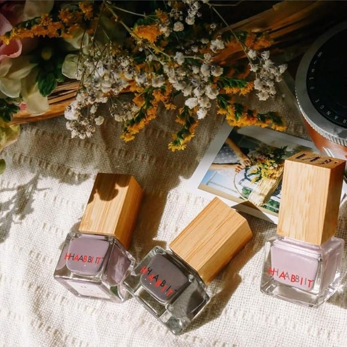 Habit Cosmetics | Vegan, Toxin-Free & Sustainably Packaged Nail Polish - Neutral - .3oz (Lolita)