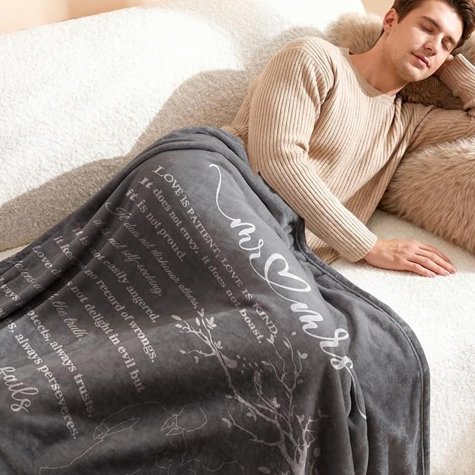 Wedding Gifts for Couples, Bridal Shower Gifts for Bride to Be Soft Blanket | Anniversary Mr and Mrs Gifts, Wedding Gifts for Newlyweds Wedding Throw Blanket 60 * 50 (Grey)