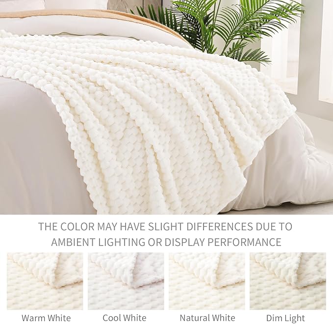 Exclusivo Mezcla 3D Fleece King Size Blanket for Bed, Ivory | Extra Soft Fuzzy Plush Lightweight Bed Blankets, Cozy Fluffy Decorative Blankets for All Seasons, 90x104 Inches
