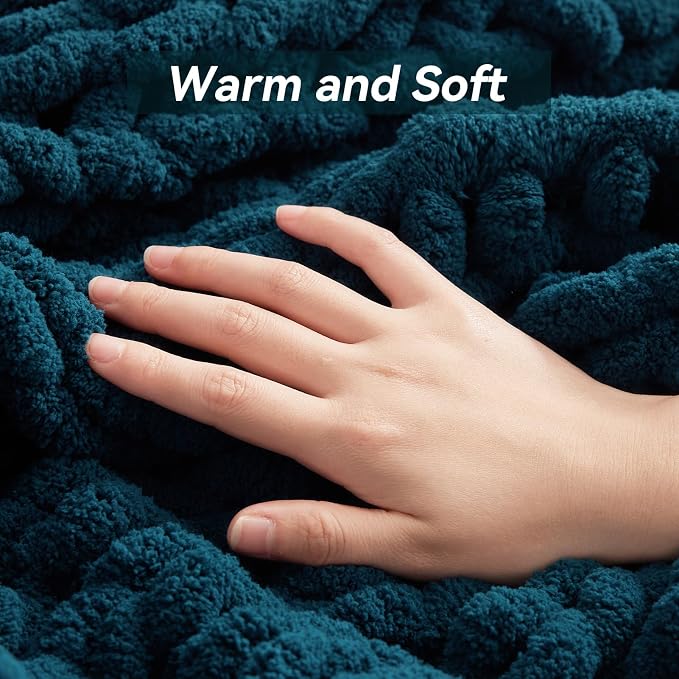Negwoo Chunky Knit Throw Blanket, Knitted Throw Chenille Yarn, 60"*80" | Soft Thick Cable Knitted Blankets, Handmade Big Thick Blanket,Machine Washable Cute Comfy Blanket for Home Decor,Peacock blue