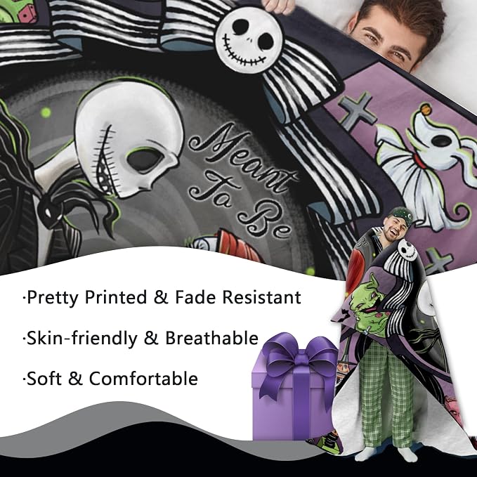 Pycat Gothic Skeleton Couple Throw Blanket 50x70in, Spooky Halloween Decor | Flannel Fleece Blanket, Soft Cozy Bedroom Living Room Sofa Bed Blanket for Adults Kids, Goth Romance Gift