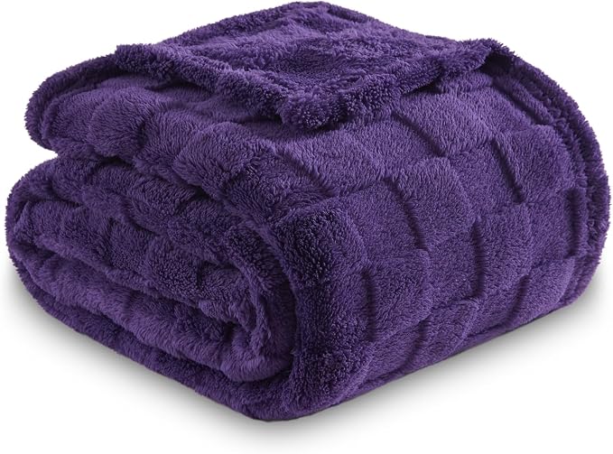 NEWCOSPLAY 3D Checkered Flannel Queen Blanket, Purple Checkered, 90"x90" | Super Soft Cute Lightweight Decorative Premium Silky Fleece Blanket for Couch Sofa Bed, Gift for Women Men, All Season Use
