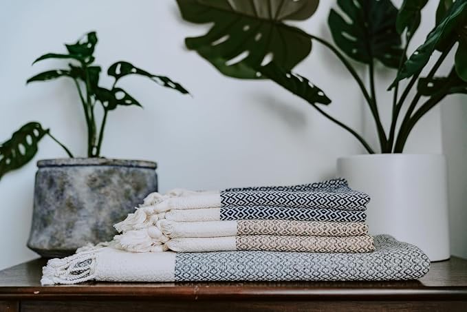 BAY LAUREL Turkish Hand Towel – Pack of 2 | Soft & Absorbent Decorative Towels for Bathroom, Hand, Face, Hair, Gym, Yoga, SPA, Kitchen & Tea | Boho Decor (Orange, Diamond 15x26 Inches (Set of 2)