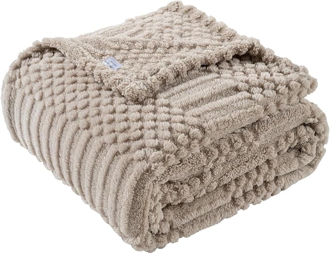 90x90 Inch Brown Queen Large Blanket - Soft & Fluffy Fleece, Neutral Tan Color, Cute & Aesthetic, Perfect for Sofa, Couch, Bed, Living Room & Bedroom, All-Season Use, Plush & Cozy Decorative Blanket