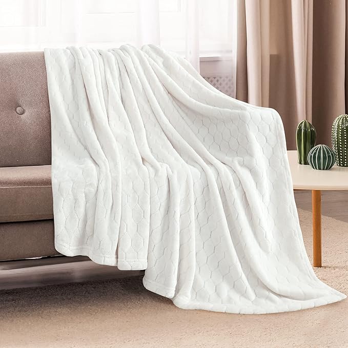 Fleece Blanket Textured Fuzzy Plush Throw Blanket Twin Size 60" x 80", Super Soft Fluffy Bed Blanket Geometric Pattern Comfy Microfiber Flannel Blankets for Couch, Bed, Sofa, Cream White