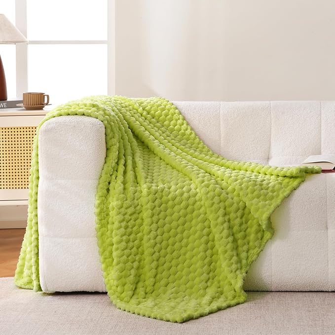 Bnuitland Fruit Green Flannel Throw Twin Size Blanket (60X80 inches), 300 GSM Fleece Cozy Warm Soft Home Decor Lightweight Bed Blanket for Adults, Suitable for All Seasons.