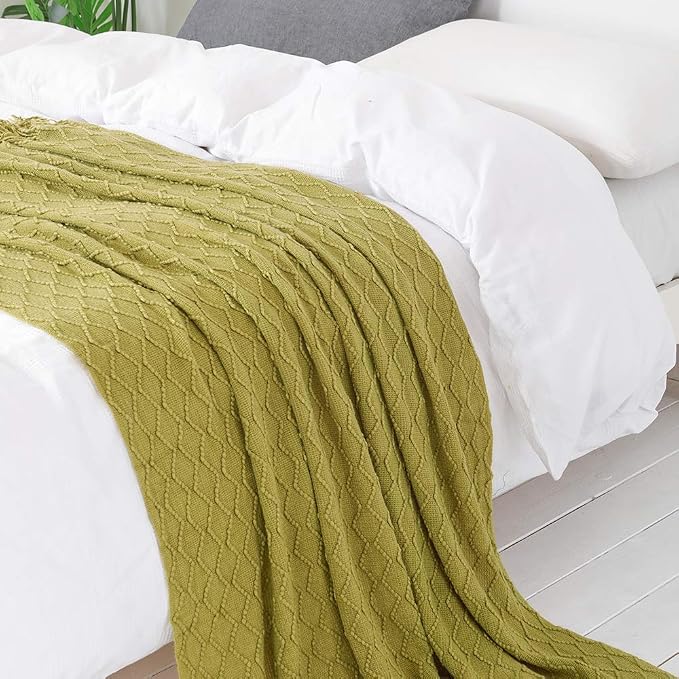 BOURINA Olive Green Throw Blanket 60x80 Inch Knit Soft Throw Sofa Blanket | Knitted Throw Blanket 60x80 Inches, Soft Lightweight Boho Weave Throw Decorative Couch Blanket for Living Room Bedroom Chair