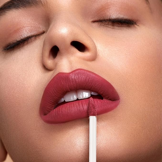 Matte Lip Stain for Women Waterproof, Smooth Texture Lip Tint Non-stick Maple Ash Dumb Silk