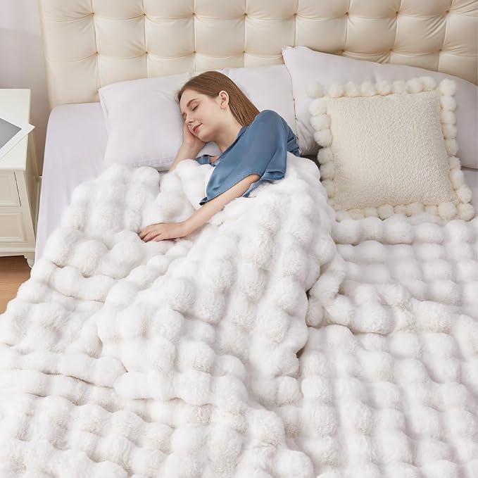Anysay Faux Fur Throw Blanket, 1000GSM Fluffy Soft Bubble Blanket 60''*80'' | Cozy Plush Warm and Thick Blanket for Couch Bed, Fuzzy Rabbit Throw for Living Room Bedroom White