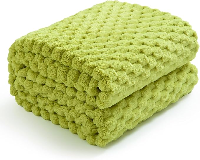 Excervent Hexagon Jacquard Throw Blanket for Bed, 60x80 Inches, Light Green | Big Decorative Fuzzy Flannel Fleece Throw Blanket for Sofa Bed Couch, Super Soft Cozy, Suitable for All Seasons