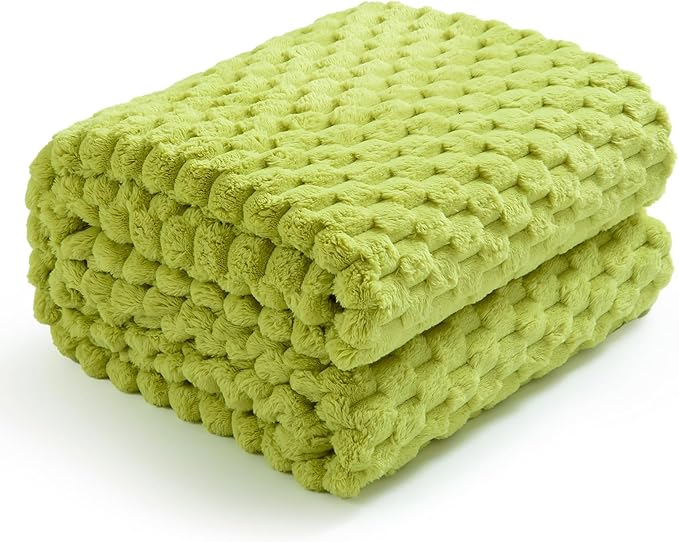 Excervent Hexagon Jacquard Throw Blanket for Bed, 50x70 Inches, Light Green | Decorative Fuzzy Flannel Fleece Throw Blanket for Sofa Bed Couch, Super Soft Cozy, Suitable for All Seasons