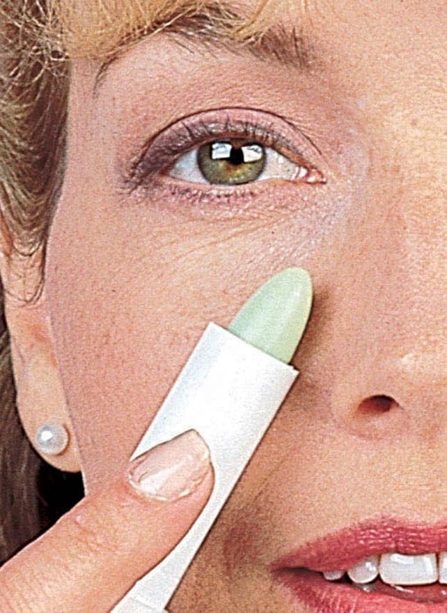 Daggett and Ramsdell Chamomile Herbal Eye Stick .1 ounce