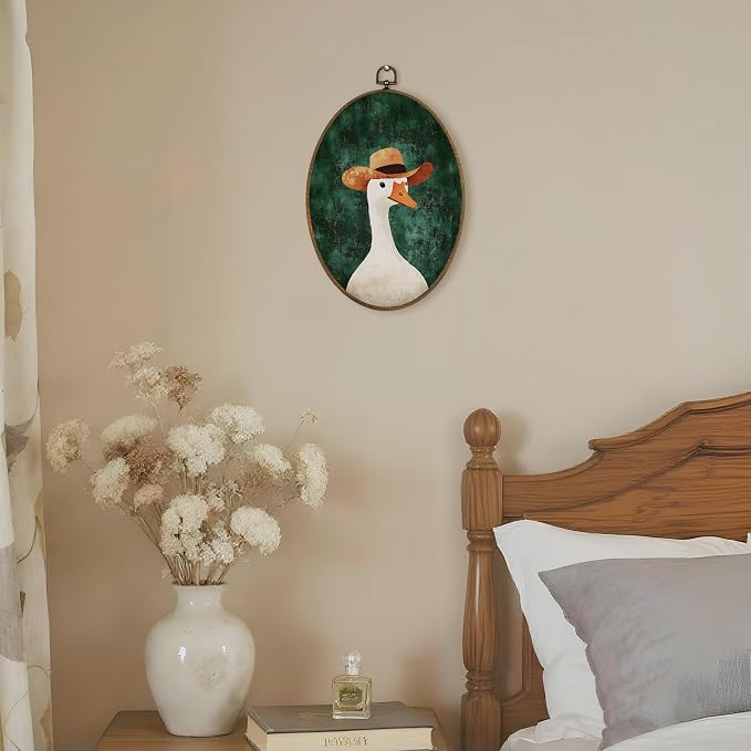 LKETW Vintage Western Silly Goose Oval Wall Art Decor, Farmhouse Cowboy Goose Oval Canvas Hanging Decor, Retro Western Farm Animals Wall Decorations for Home Bedroom Nursery Room, 8.6x11.4 Inch