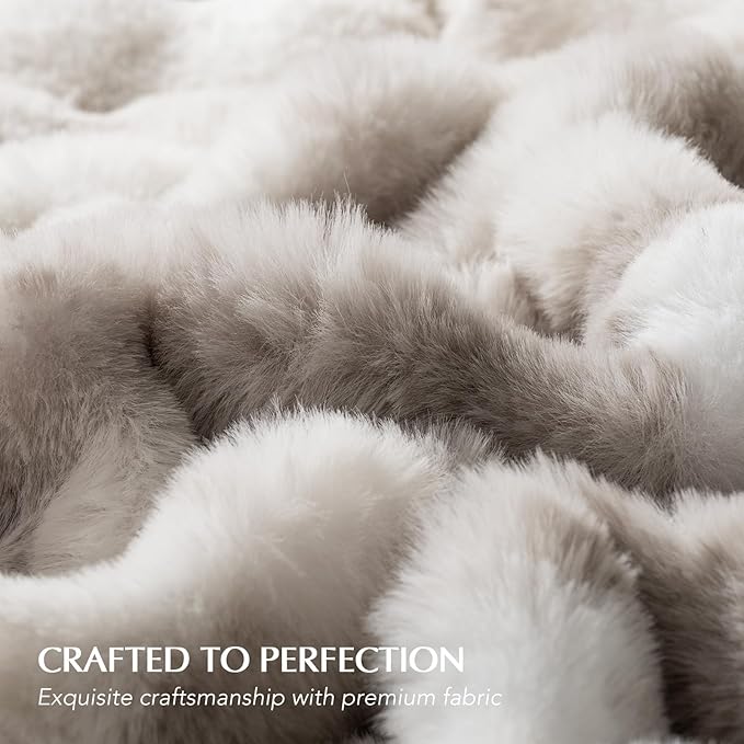 Faux Rabbit Fur Bubble Throw Blanket, 50"x60", Light Grey | Ultra Soft, Luxury Faux Rabbit Fur Throw, Thick Warm Bubble Blanket, Cozy Fluffy Reversible, for Bed, Couch, Chair, Sofa