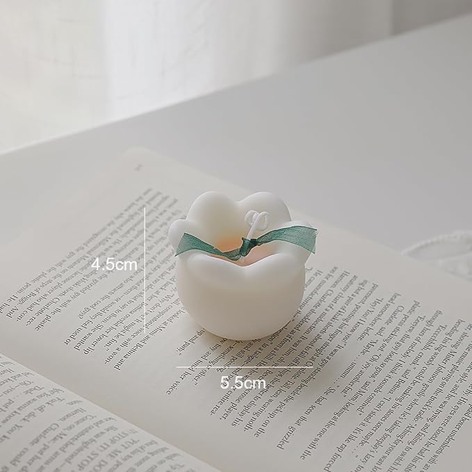 Lily of The Valley Shaped Scented Candle,80G Aesthetic Flower Shaped Soy Wax Aroma Decorative Candle for Table Photo Prop Birthday Gift,Prefect for Meditation Stress Relief Mood Boosting