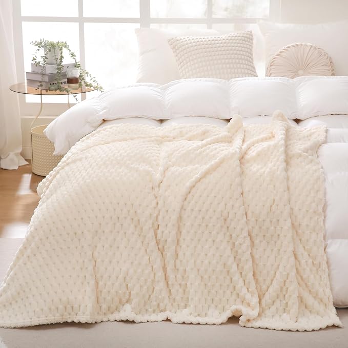 Puncuntex Cream White Throw Blanket 90"×90" Fuzzy 3D Jacquard Decorative | Flannel Fleece Super Soft Plush Cozy Blanket for Couch Sofa Chair Lightweight