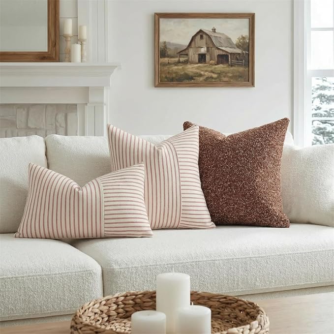 YCOLL Christmas Pillow Covers 22x22, Modern Accent Lumbar Throw Pillow Covers Set of 2, Red and Beige Striped Patchwork Linen Decorative Pillows Cushion Covers Christmas Decorations