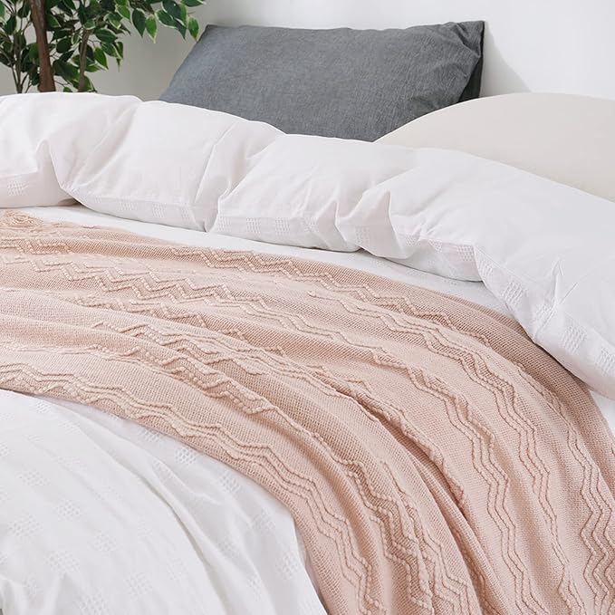 BOURINA Pink Throw Blanket 50x90 Inch Boho Knitted Soft Throw Sofa Blanket | Knitted Throw Blanket 50x90 Inches, Soft Lightweight Boho Weave Throw Decorative Couch Blanket for Living Room Bedroom Chair