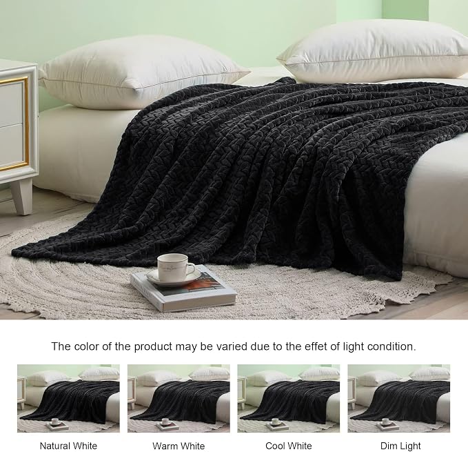 Exclusivo Mezcla Soft Fleece Bed Blanket King Size, 90”x104”, Black | Cozy Fluffy Lightweight Blankets for Summer, Decorative Plush Flannel Throws for Living room, Bedroom with Leaves Pattern