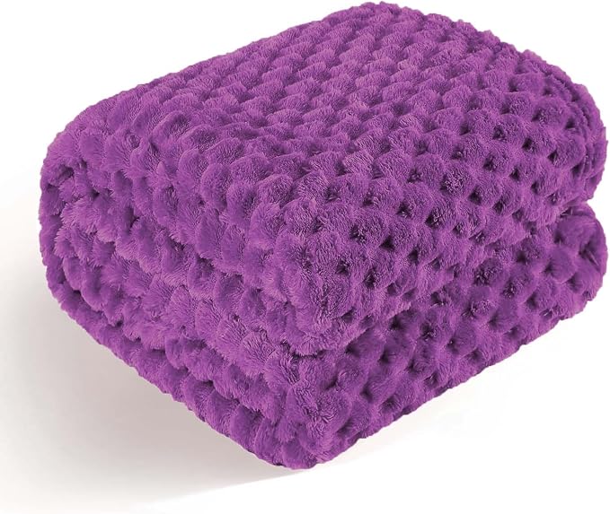 Bnuitland Purple Flannel Throw Blanket (50X70 inches), 300 GSM Fleece Cozy Warm Soft Home Decor Lightweight Bed Sofa Blanket for Adults, Suitable for All Seasons.