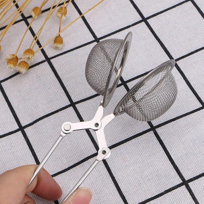 Silver Mesh Strainer Snap Ball Loose Leaf Tea Infuser Stainless Steel Secure Locking Tea Filter Tea Strainers and Filters
