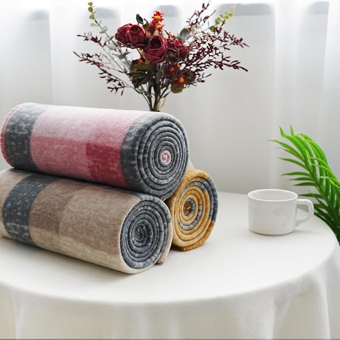 ZYFZCYBL Fleece Blanket Bulk Pack of 6 Cozy Fleece Throw Blankets 50x60 Warm Soft Lightweight Breathable Pet-Friendly for Bed Sofa Camping Wedding Gifts (Multiple Plaid
