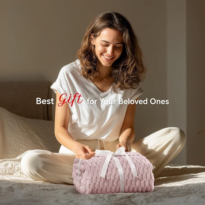 BEDELITE Lotus Pink Throw Blanket for Couch, Soft Gifts for Women, 50 * 60 | 3D Jacquard Decorative Fleece Blanket, Super Soft Plush Throws, Cute Birthday Gift for Women & Men, Suitable for All Seasons