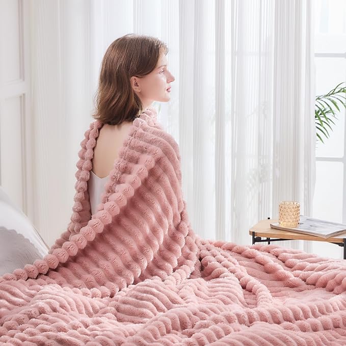 NEWCOSPLAY Fleece Ribbed Cozy Queen Blanket for Couch, Pink, 90"x90" | Premium Silky Flannel Blanket, Soft Lightweight Fluffy Throw Blanket for Bed Sofa Decor, Gift for All Season Use