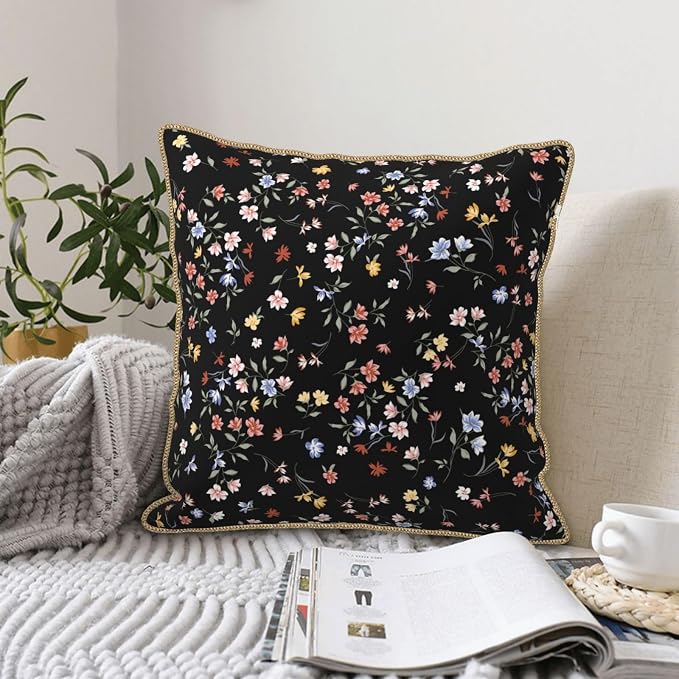 Black Floral Velvet Pillow Covers 16x16 Inch Vintage Colorful Wildflower Throw Pillows For Couch Farmhouse Cushion Covers Pillowcase Spring Summer Plant Pillow Cases For Sofa Bed Outdoor Decor