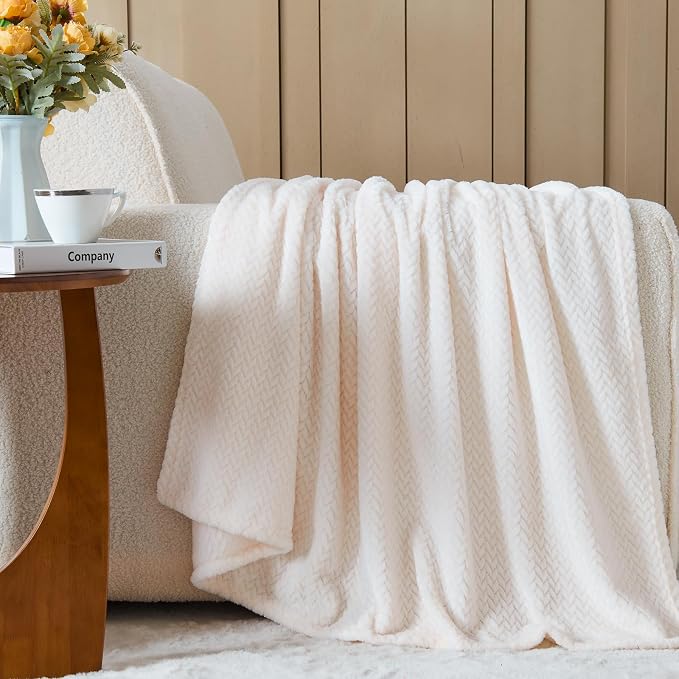 NEWCOSPLAY Fleece Leaves Pattern King Blanket, Ivory, 90"x110" | Super Soft Throw Blanket, Lightweight Cozy Bed Sofa Blanket, Premium Silky Flannel Fleece, Travel Blanket for All Season Use