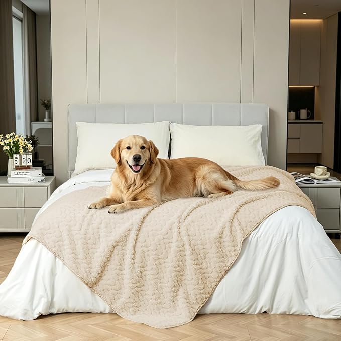 Ameritex Waterproof Dog Blanket Reversible, Leakproof Pet Blanket for Large Dogs, Soft Furniture Sofa Couch Cover Protector Washable, Fleece Cat Throw Bed, Reversible Washable Soft Plush