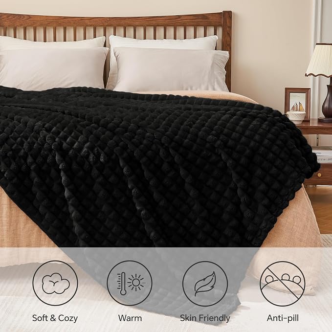 BEDELITE 3D Checked Black Fleece Throw Blanket for Couch, 50x60 Inches | Soft Warm Fuzzy Fluffy Blanket for Bed Sofa, Lightweight Plush Cozy Blankets for Home Room Decor, Gift for Women, All Season
