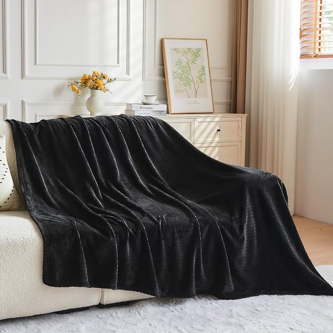 NEWCOSPLAY Fleece Leaves Pattern Twin Blanket, Black, 60"x80" | Super Soft Throw Blanket, Lightweight Cozy Bed Sofa Blanket, Premium Silky Flannel Fleece, Travel Blanket for All Season Use
