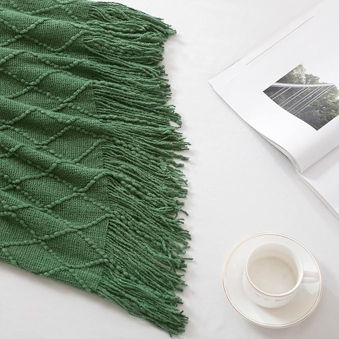 BOURINA Green Throw Blanket 50x60 Inch Boho Knitted Soft Throw Sofa Blanket | Knitted Throw Blanket 50x60 Inches, Soft Lightweight Boho Weave Throw Decorative Couch Blanket for Living Room Bedroom Chair