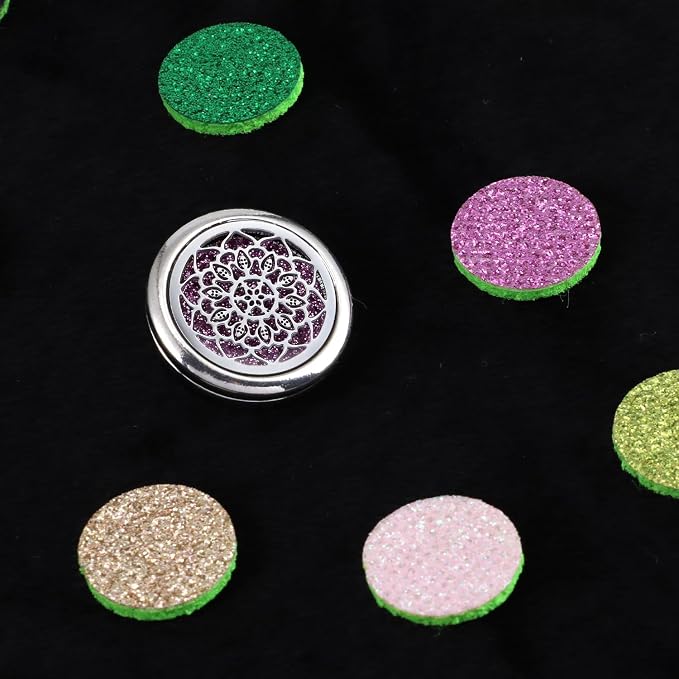Essential Oil Diffuser Brooch, Aromatherapy Locket Brooch with 10 Pcs Refill Pads for Men Women (Flower)