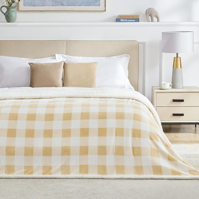 Sherpa Buffalo Plaid Twin Blanket 60" X 70", Fuzzy Fluffy Soft Cozy Throw Blanket, Fleece Flannel Plush Microfiber Blanket for Couch Bed Sofa(Beige)