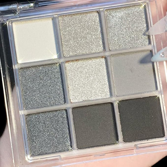 URQT Smoky Silver Eclipse Eyeshadow Palette – 9 Silver, Gray & Black Shades with Matte & Metallic Finishes, High Pigment Blendable Formula for Smoky Eye Looks