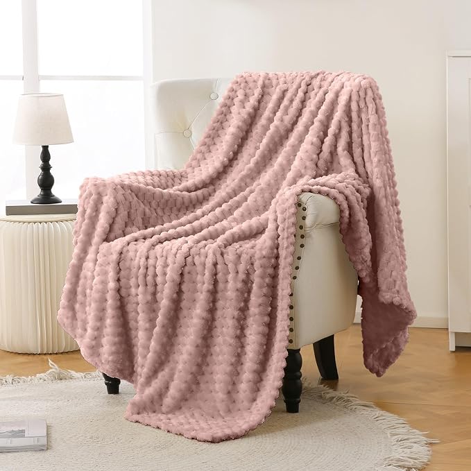 Bnuitland Pink Flannel Throw Blanket (50X70 inches), 300 GSM Fleece Cozy Warm Soft Home Decor Lightweight Bed Sofa Blanket for Adults, Suitable for All Seasons.