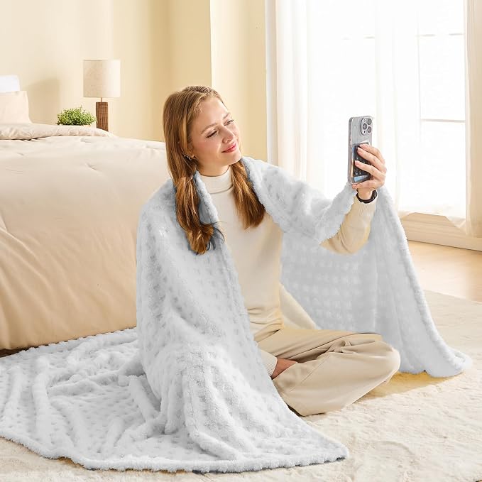 NEWCOSPLAY 3D Waffle Checkered Flannel Twin Blanket, White, 60"x80" | Super Soft Cute Lightweight Decorative Premium Silky Fleece Blanket for Couch Sofa Bed, Gift for Women Men, All Season Use