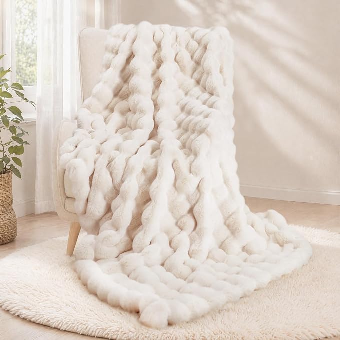Super Comfort Oversized Warm Thick Bubble Luxury Plush Rabbit Faux Fur Throw Blanket, Fluffy Blanket,Soft Cozy Blanket for Couch Chair Bed Sofa Living Room (White, 50inX60in)