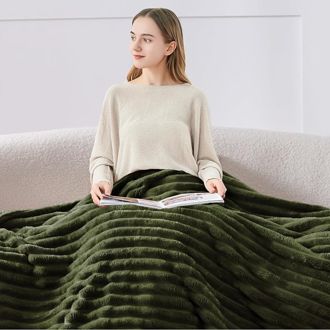 BEDELITE Striped Fleece Throw Blanket, Olive Green, 50"x60" | 300GSM Microfiber Fleece, Soft Cozy, Lightweight Warm, Double-Sided Plush, Machine Washable, Gift, Room Decor, for Couch Sofa